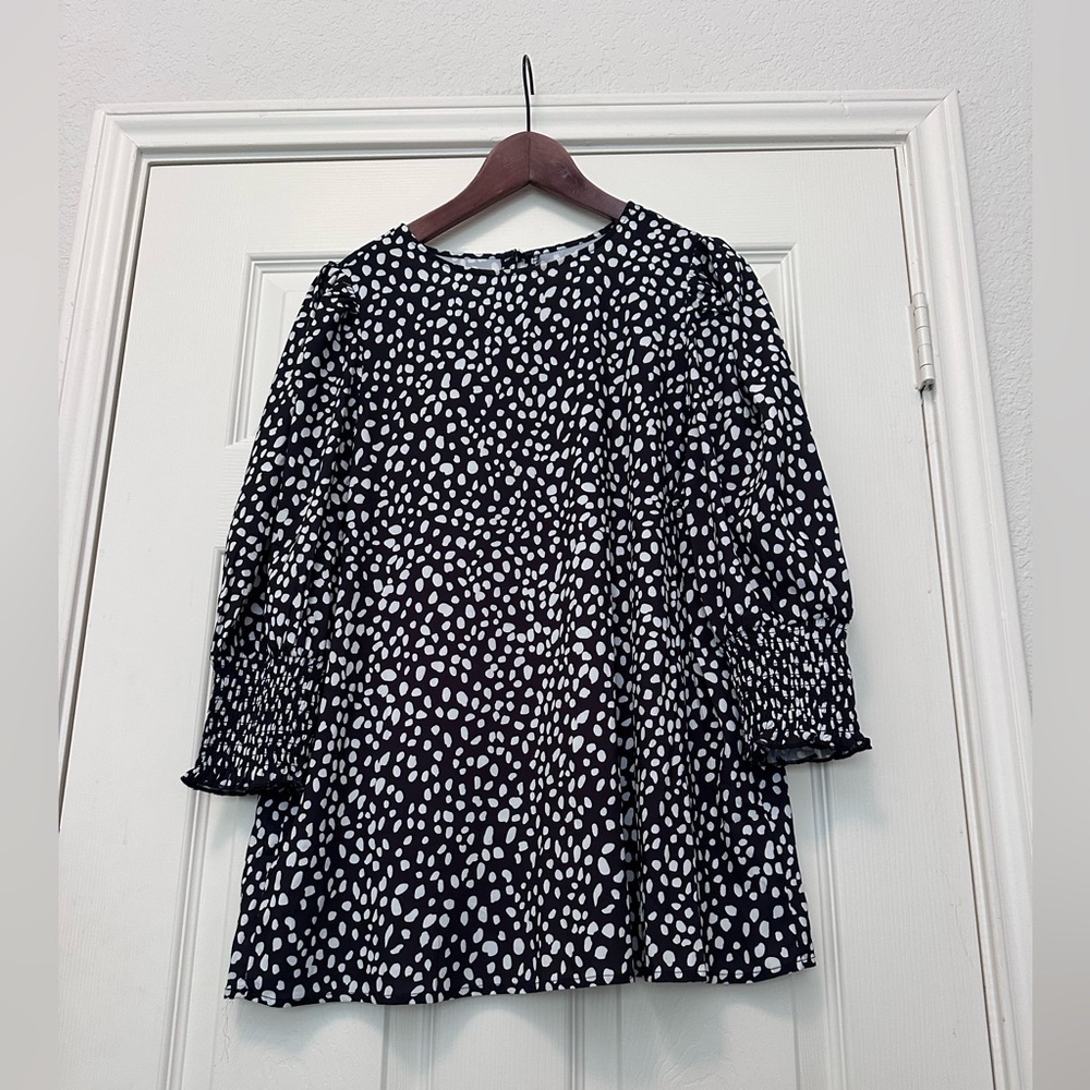 Women’s Black & White Speckled Tunic Top, Large